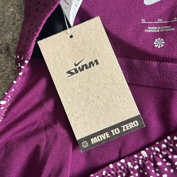 Nike Swimsuit Womens XL One Piece Back Zip Burgundy Polka Dots Bathing Suit New - Picture 10 of 11